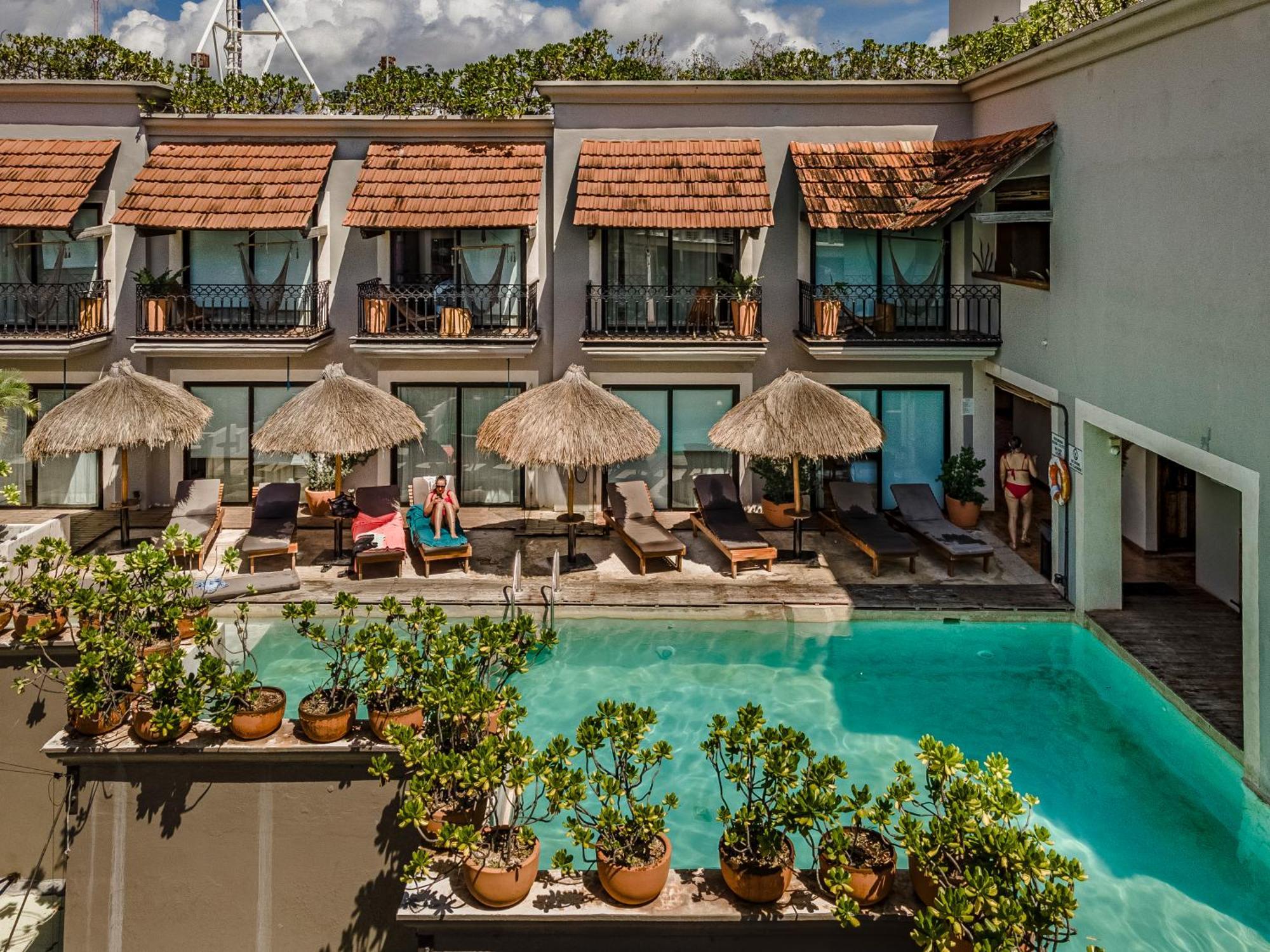 5TH AVE WITH PARKING Caribbean Paradise Boutique Hotel by BFH Playa del Carmen Extérieur photo