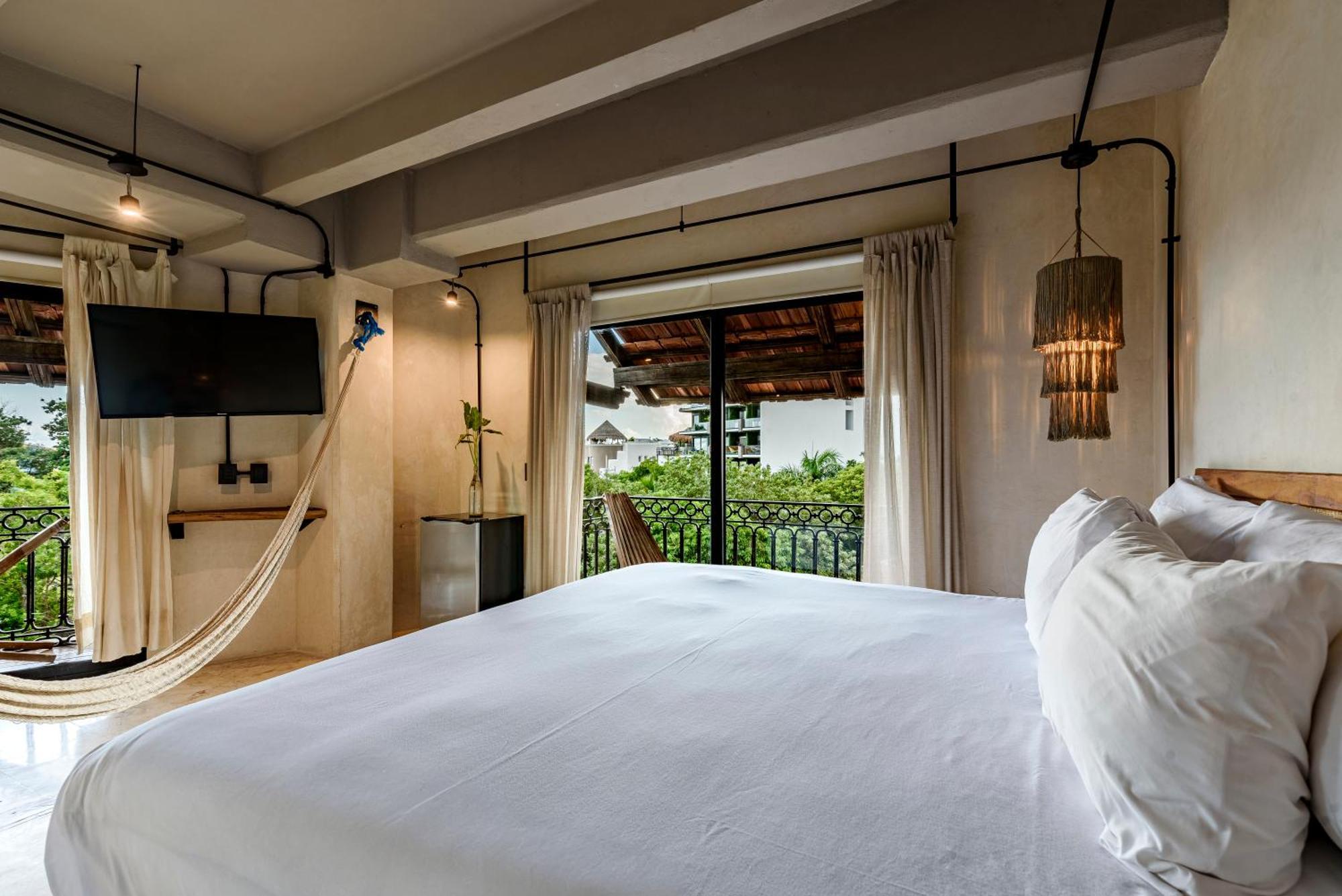 5TH AVE WITH PARKING Caribbean Paradise Boutique Hotel by BFH Playa del Carmen Chambre photo