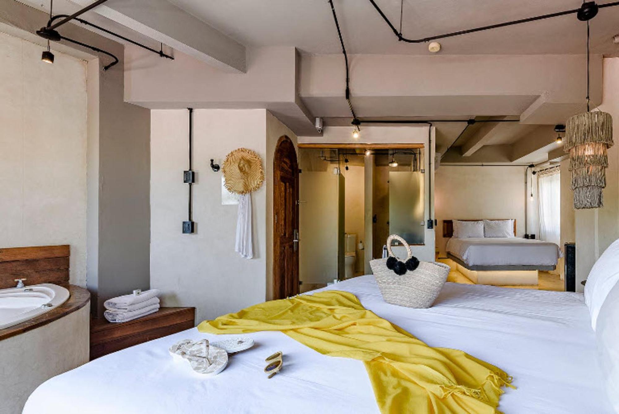 5TH AVE WITH PARKING Caribbean Paradise Boutique Hotel by BFH Playa del Carmen Extérieur photo