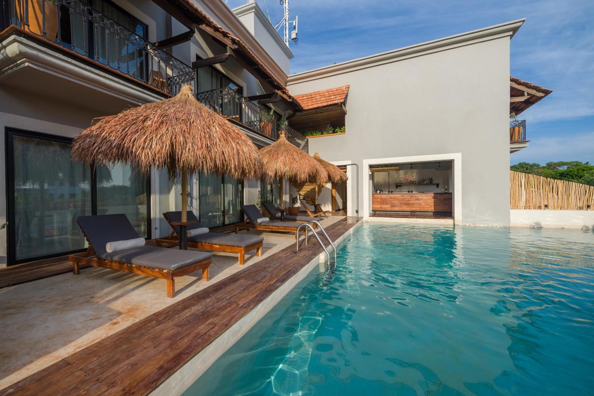 5TH AVE WITH PARKING Caribbean Paradise Boutique Hotel by BFH Playa del Carmen Extérieur photo