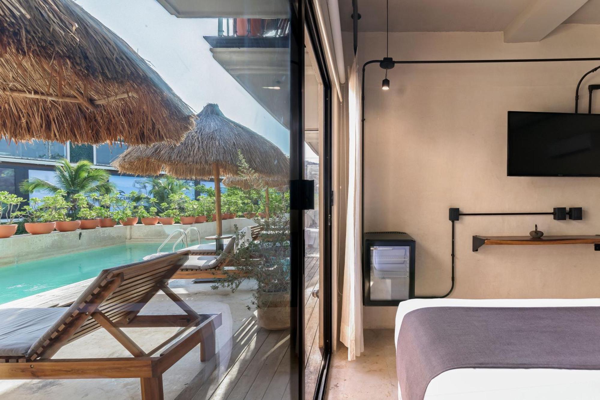 5TH AVE WITH PARKING Caribbean Paradise Boutique Hotel by BFH Playa del Carmen Extérieur photo
