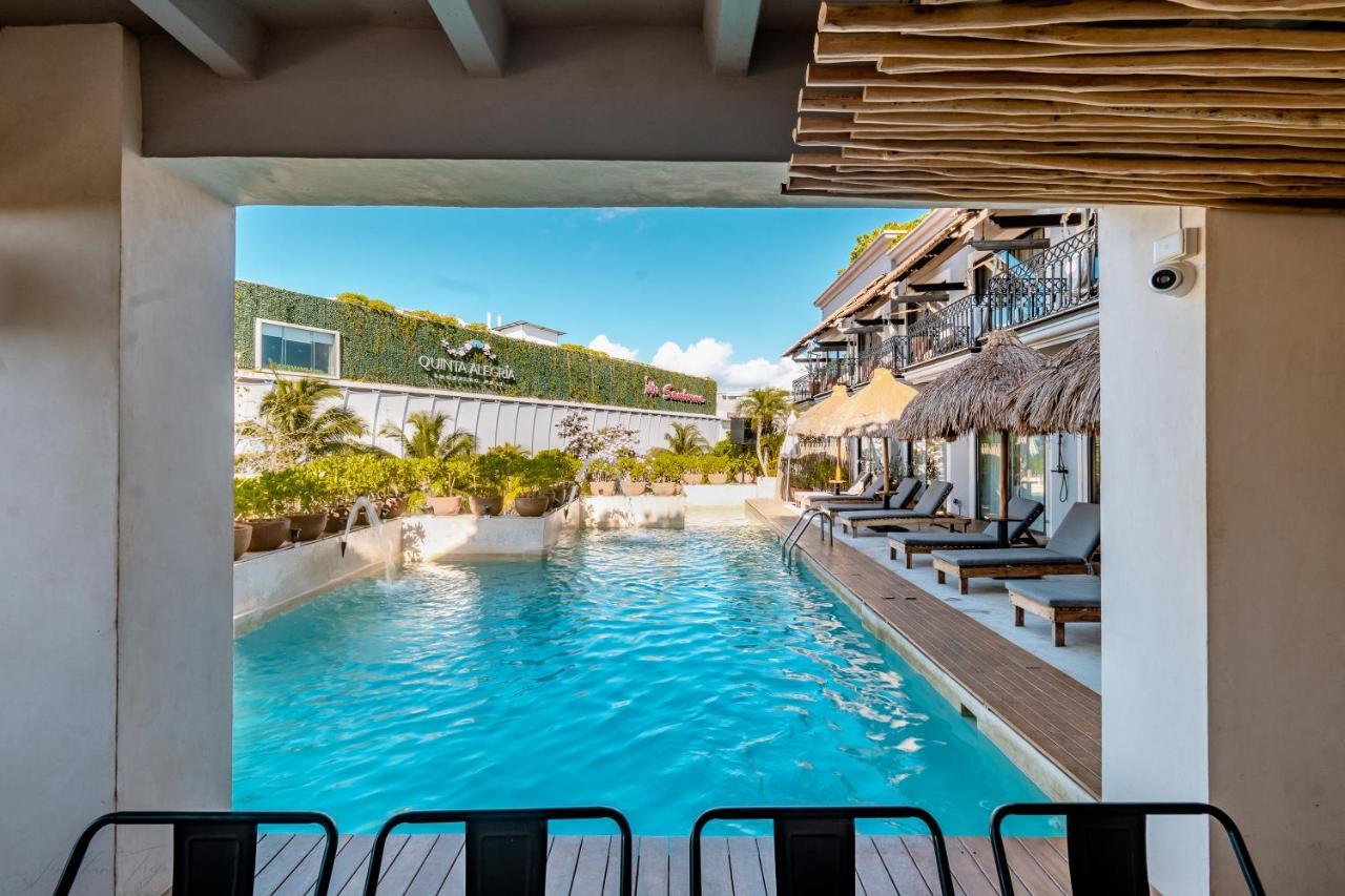 5TH AVE WITH PARKING Caribbean Paradise Boutique Hotel by BFH Playa del Carmen Extérieur photo